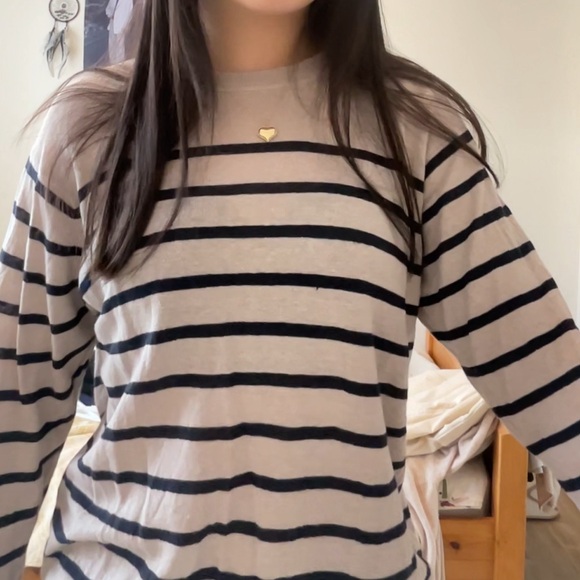 Muji Knit Crew Neck Linen Sweater in Beige/Taro with Navy Stripes - Picture 2 of 5